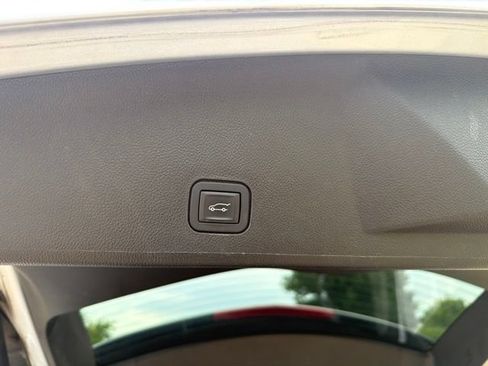 Used 2016 Cadillac SRX Performance w/ Driver Awareness Package FWD image 20