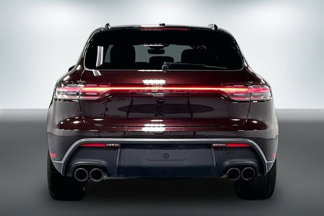 Used 2023 Porsche Macan Turbo AWD/4WD image 7