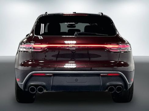 Used 2023 Porsche Macan Turbo AWD/4WD image 7