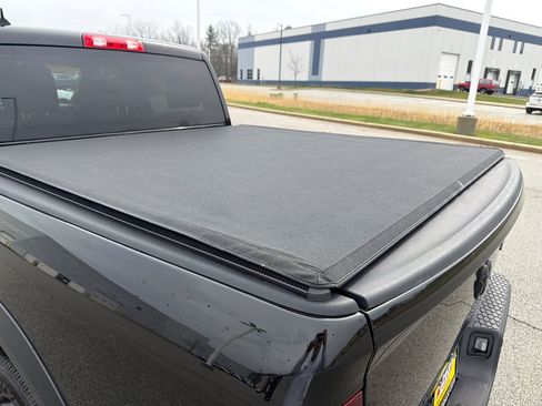 Used 2022 RAM 1500 Classic Warlock AWD/4WD image 38