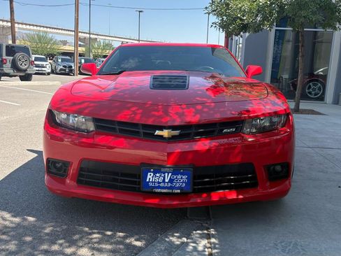 Used 2015 Chevrolet Camaro SS RWD image 14