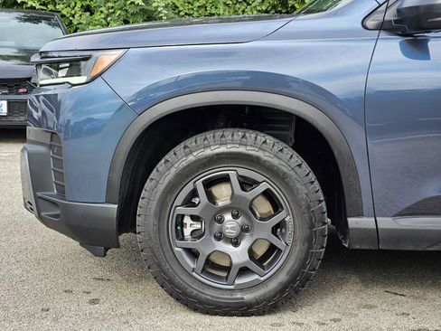 Used 2026 Honda Pilot TrailSport image 8