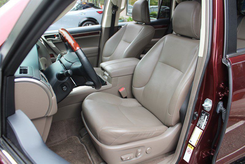 Used 2010 Lexus GX 460 w/ Convenience Pkg AWD/4WD image 23