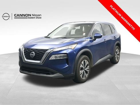 Used 2023 Nissan Rogue SV image 1