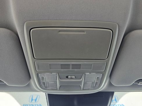 Used 2021 Honda CR-V LX image 37