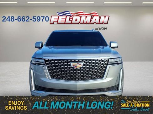 Used 2023 Cadillac Escalade Premium Luxury image 9