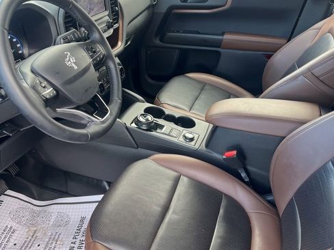 Used 2024 Ford Bronco Sport Badlands w/ Premium Package image 9