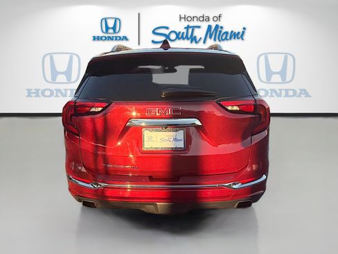 Used 2020 GMC Terrain Denali w/ Denali Premium Package image 6