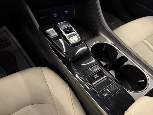 Used 2023 Hyundai Sonata SEL image 14