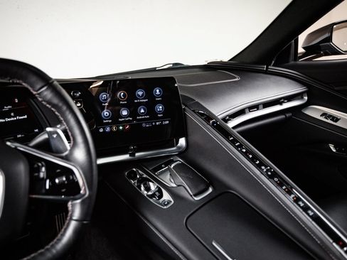 Used 2022 Chevrolet Corvette Stingray Coupe RWD image 19