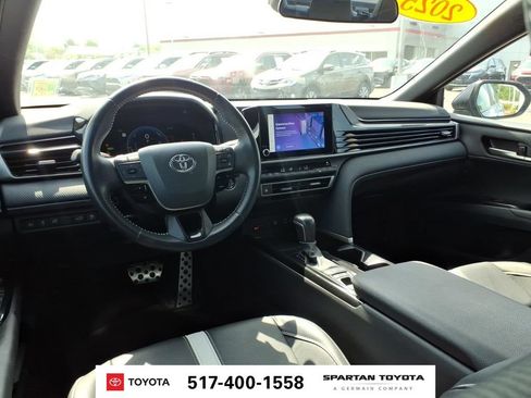Used 2025 Toyota Camry SE FWD image 12