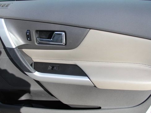 Used 2012 Ford Edge Limited image 15