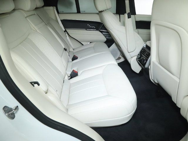 Certified 2023 Land Rover Range Rover SE AWD/4WD image 29