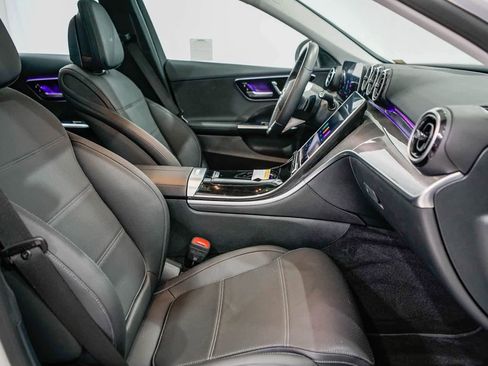 Used 2025 Mercedes-Benz C 300 Sedan image 16