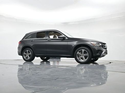 Used 2021 Mercedes-Benz GLC 300 4MATIC image 32