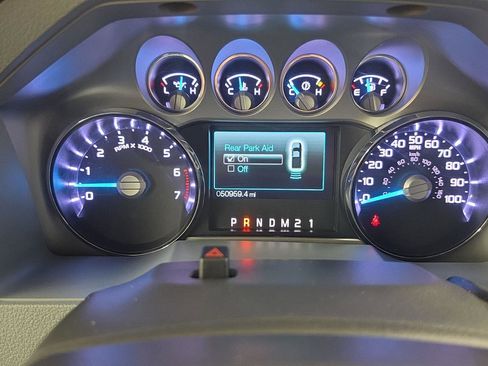 Used 2016 Ford F250 XLT w/ XLT Premium Package image 10