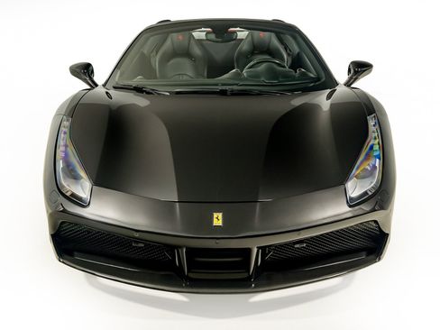 Used 2018 Ferrari 488 Spider RWD image 12