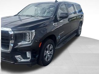 Used 2023 GMC Yukon XL SLE w/ Gmc Pro Safety Plus Package AWD/4WD video 1