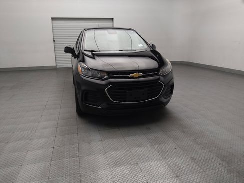 Used 2020 Chevrolet Trax LS w/ Tint and Cruise Package FWD image 14