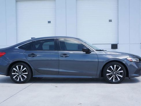 Used 2024 Honda Civic EX image 14