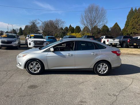 Used 2012 Ford Focus SEL image 7