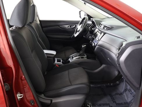 Used 2020 Nissan Rogue SV AWD/4WD image 30