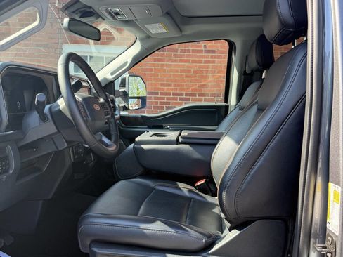 Used 2025 Ford F350 Lariat w/ Camper Package AWD/4WD image 7