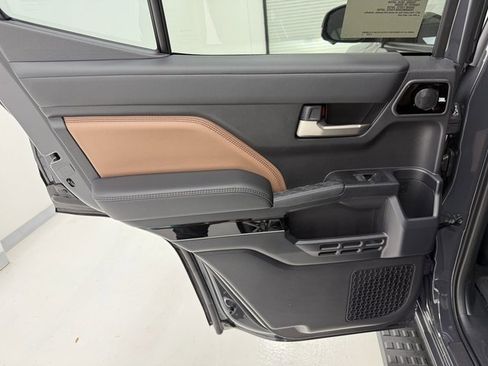 New 2026 Toyota 4Runner Limited image 37