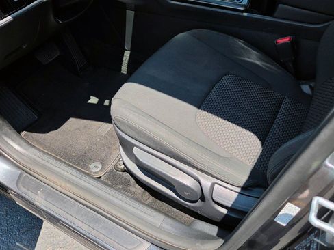 Used 2023 Kia Sportage LX FWD image 20