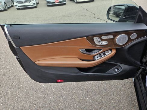 Used 2018 Mercedes-Benz C 300 4MATIC Cabriolet image 9