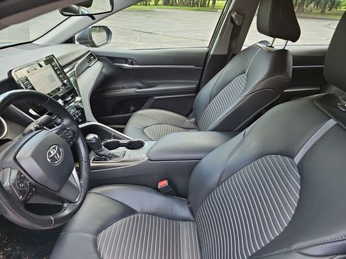 Used 2024 Toyota Camry SE FWD image 18
