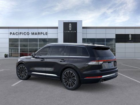 New 2025 Lincoln Aviator Black Label image 4