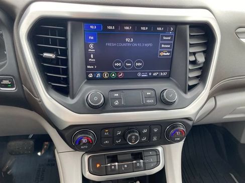 Used 2021 GMC Acadia SLT w/ Premium Package AWD/4WD image 24
