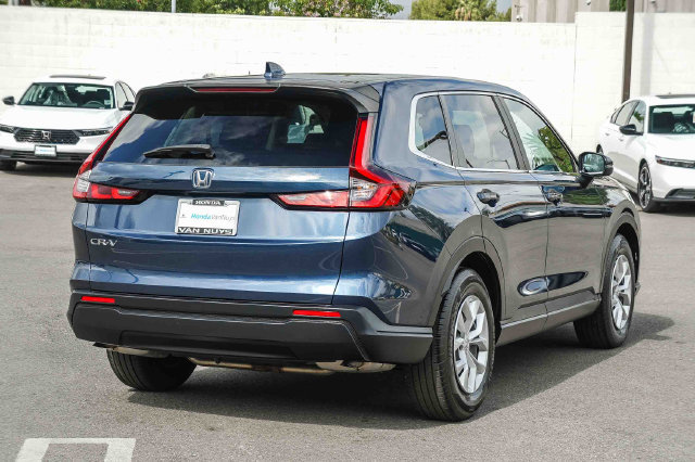 Used 2025 Honda CR-V LX image 5