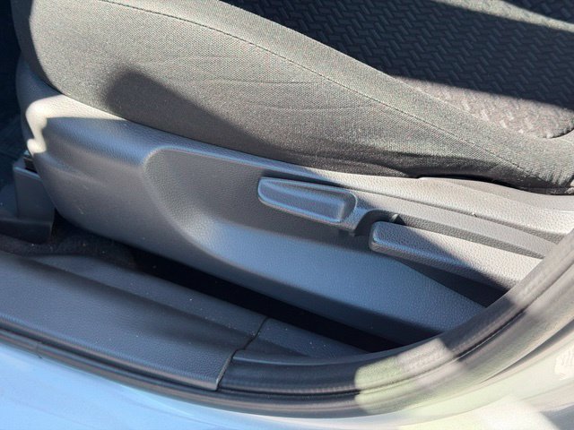 Used 2024 Mitsubishi Eclipse Cross LE AWD/4WD image 18