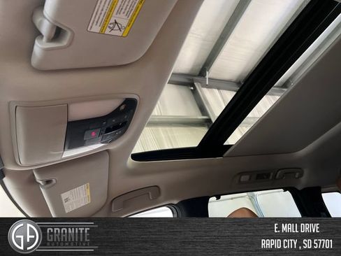 Used 2022 INFINITI QX60 Sensory AWD/4WD image 16