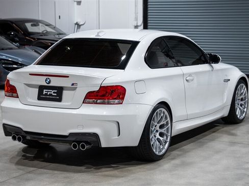 Used 2011 BMW 1 Series M RWD image 6