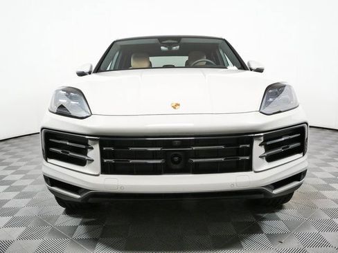 New 2026 Porsche Cayenne Coupe AWD/4WD image 37