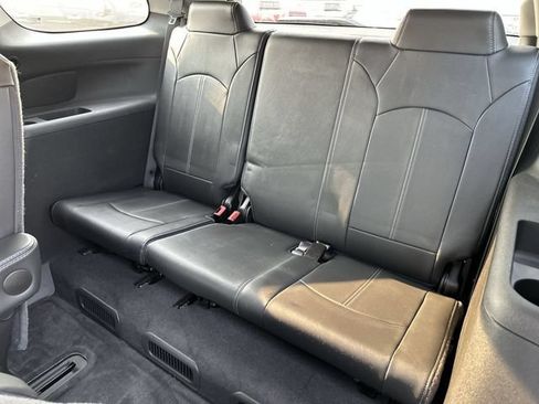 Used 2017 GMC Acadia Limited SLT FWD image 27
