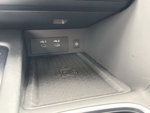 New 2026 INFINITI QX60 Luxe w/ Family Package image 6