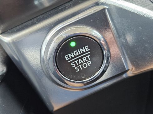 Used 2022 Ford F150 Lariat AWD/4WD image 22