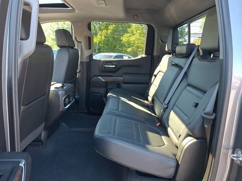 Used 2019 GMC Sierra 1500 Denali w/ Denali Ultimate Package AWD/4WD image 10