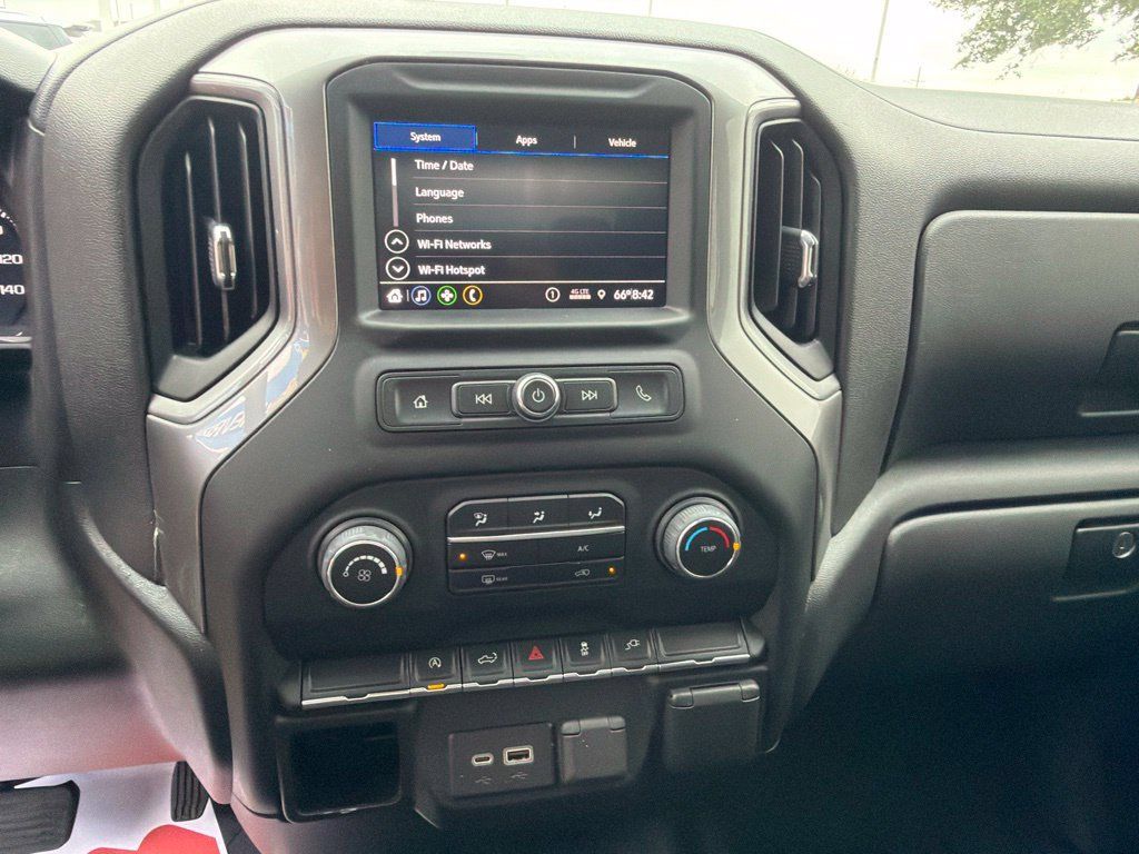 Used 2021 Chevrolet Silverado 1500 Custom AWD/4WD image 23