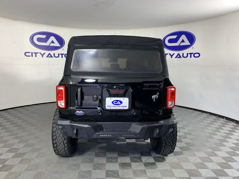 Used 2022 Ford Bronco 4-Door AWD/4WD image 4