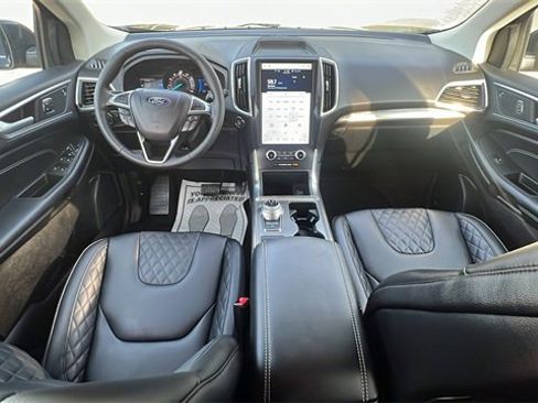 Certified 2024 Ford Edge Titanium image 12