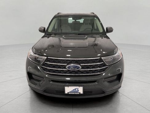 Used 2023 Ford Explorer XLT w/ Class IV Trailer Tow Package AWD/4WD image 13