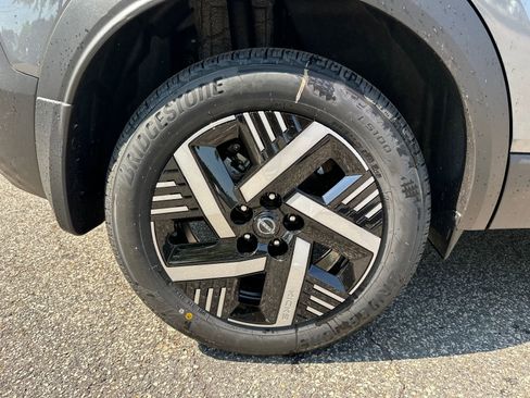 New 2026 Nissan Kicks SV w/ SV Premium Package FWD image 15