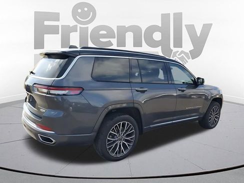 Used 2024 Jeep Grand Cherokee L Summit AWD/4WD image 5