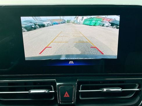 Used 2025 Chevrolet TrailBlazer RS w/ Convenience Package image 13