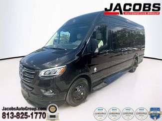 Used 2024 Mercedes-Benz Sprinter 3500 w/ Parking Package video 1